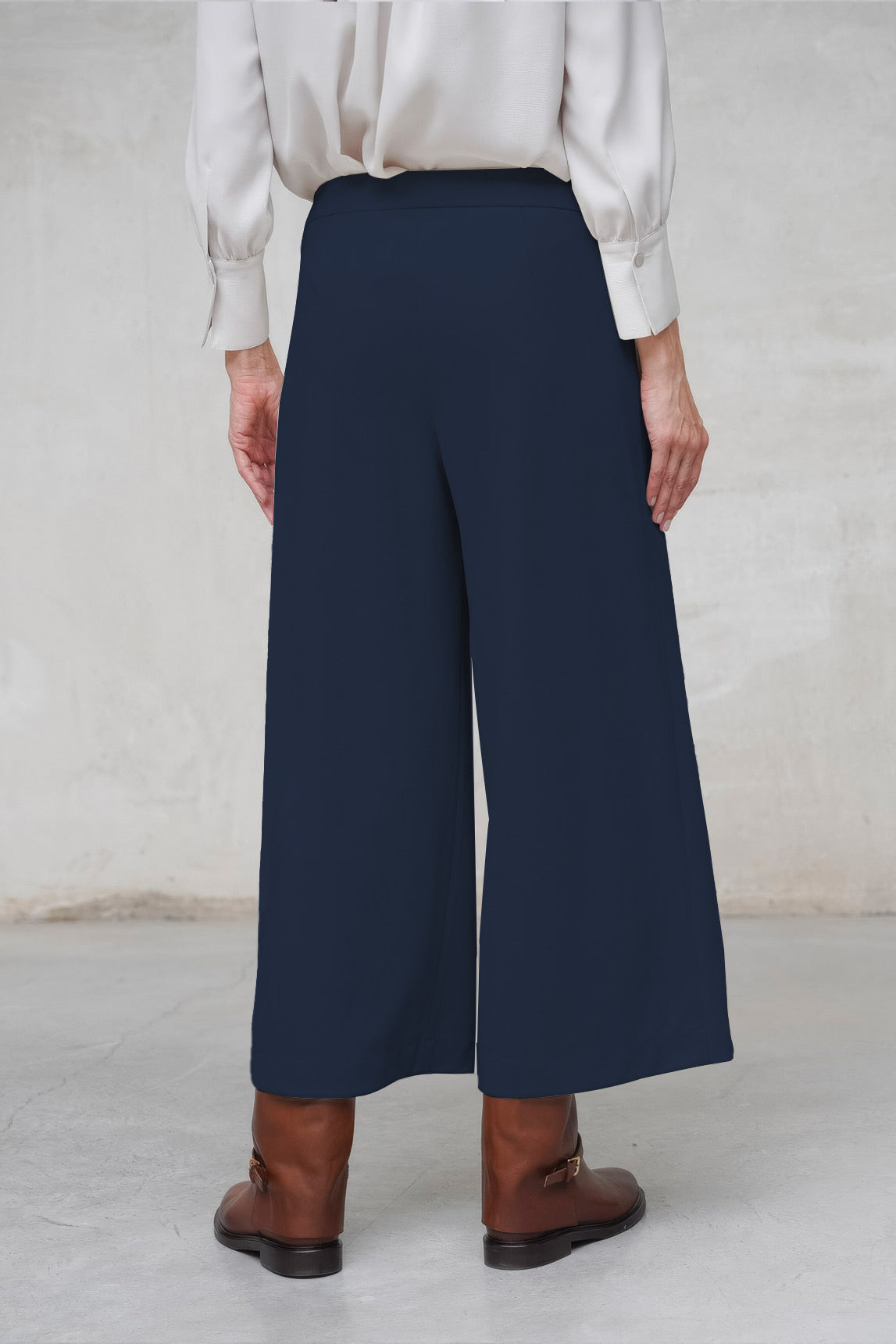 PANTALON CRUZADO AZUL MARINO