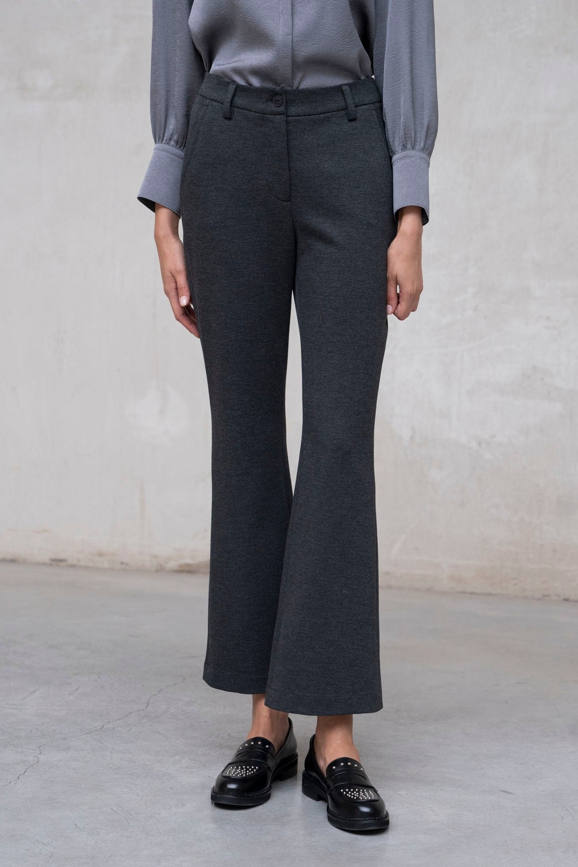 PANTALÓN NOTO TROMPETA GRIS MARENGO