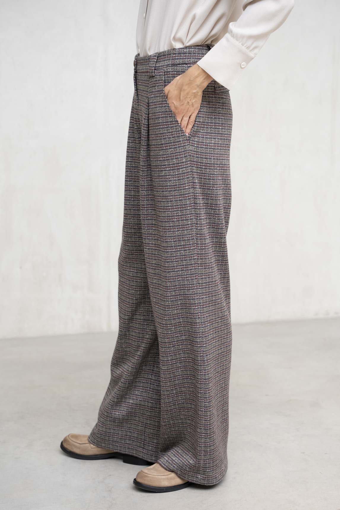 PANTALÓN VERONA ANZCHO PINZA CUADROS BURDEOS