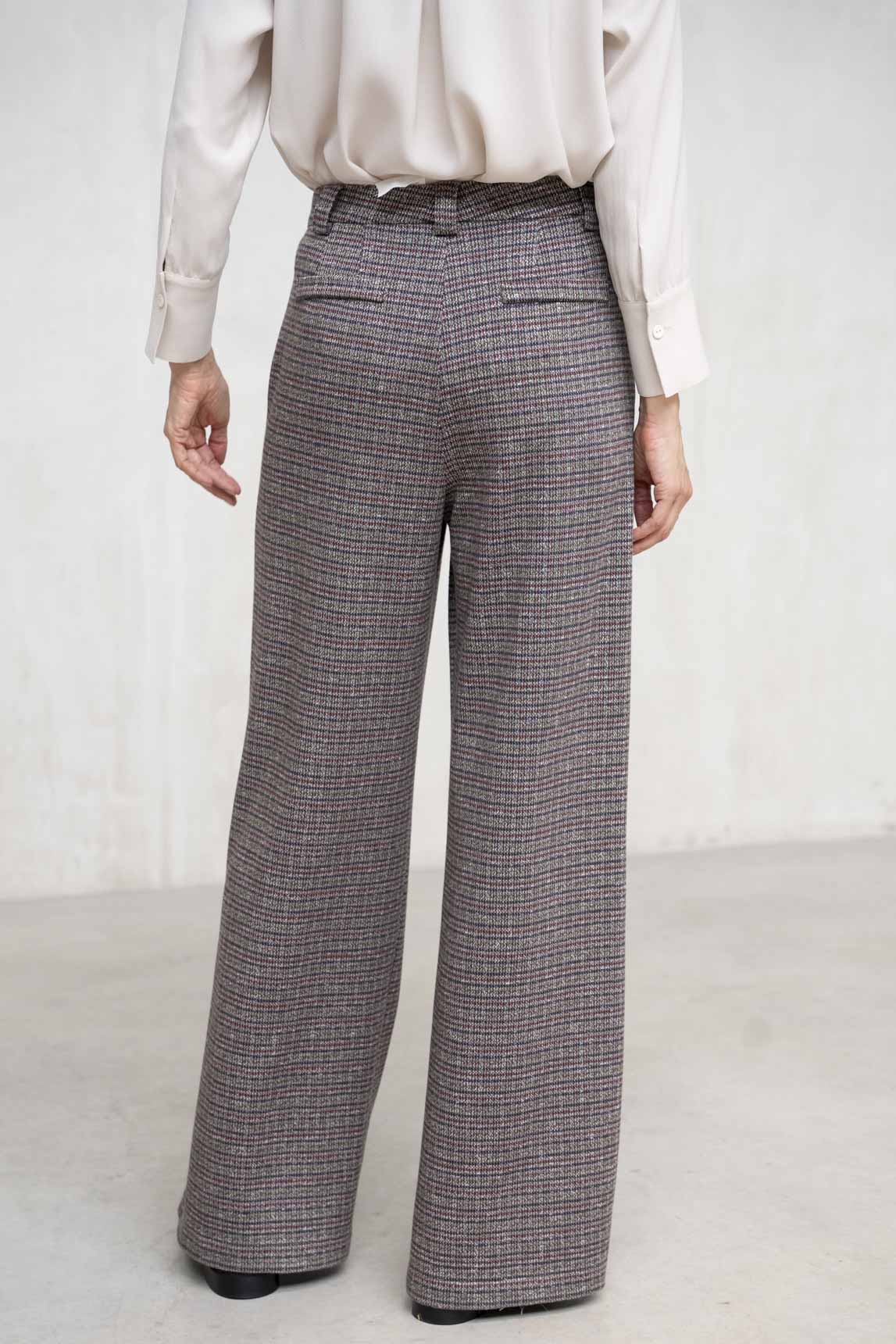 PANTALÓN VERONA ANZCHO PINZA CUADROS BURDEOS